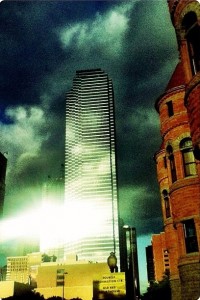 Late afternoon #downtowndallas #reflections #sun #best_skyshots #sky #clouds #sun